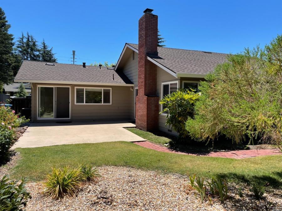 7205 Fairfield Drive