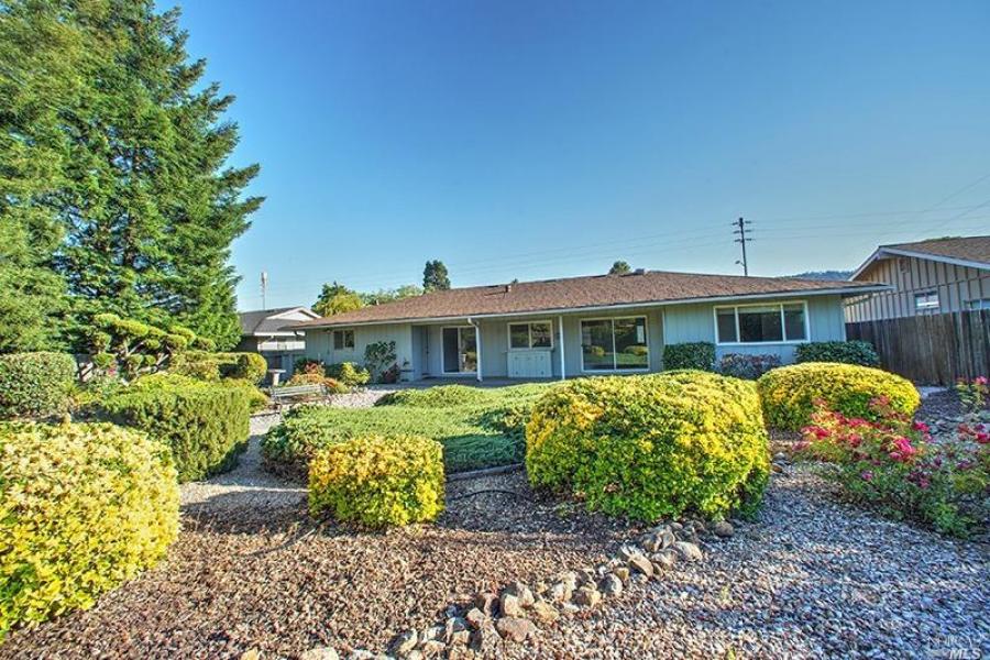 7301 Oak Leaf Drive