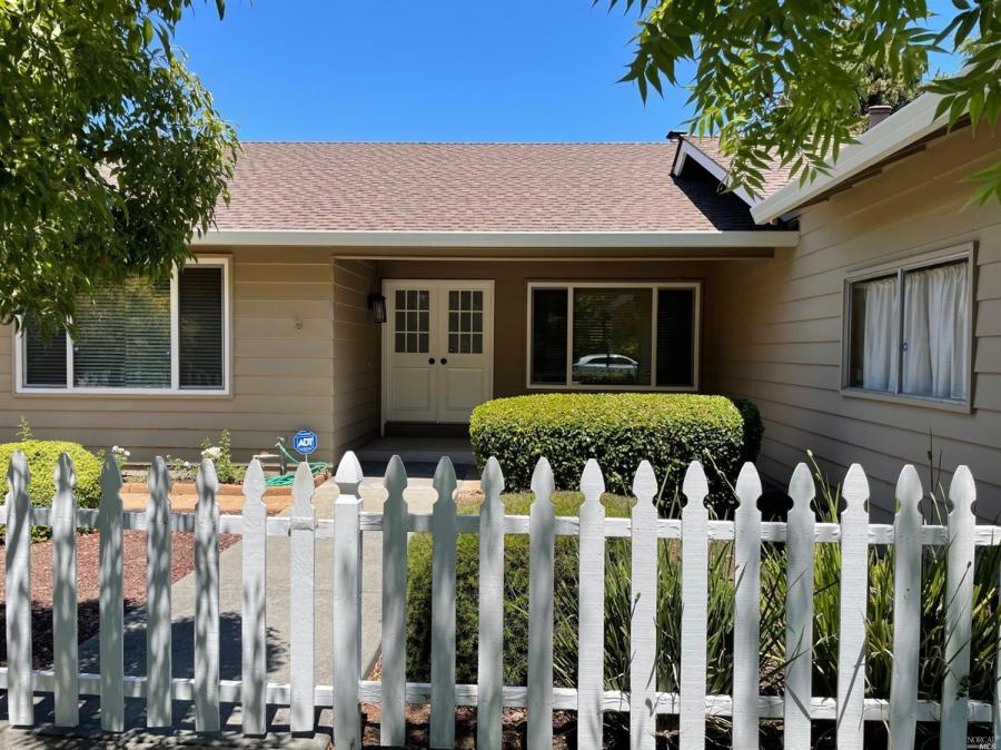 7205 Fairfield Drive