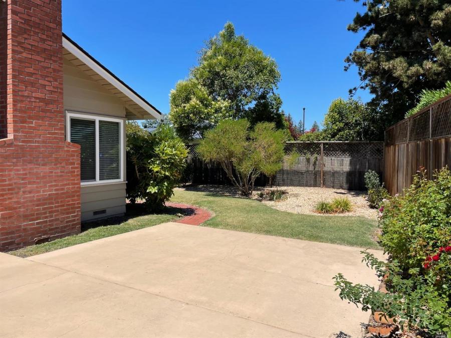 7205 Fairfield Drive
