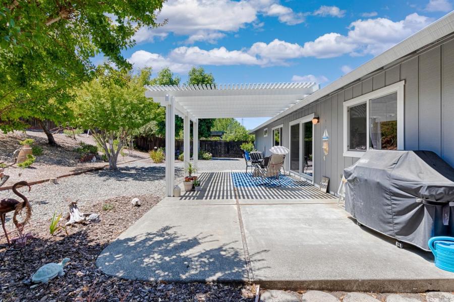 7284 Oakmont Drive