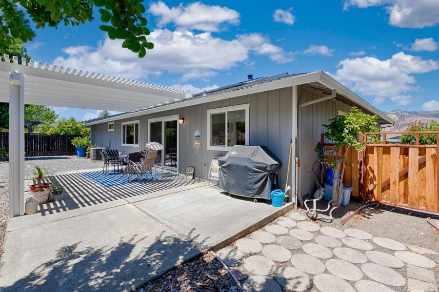 7284 Oakmont Drive