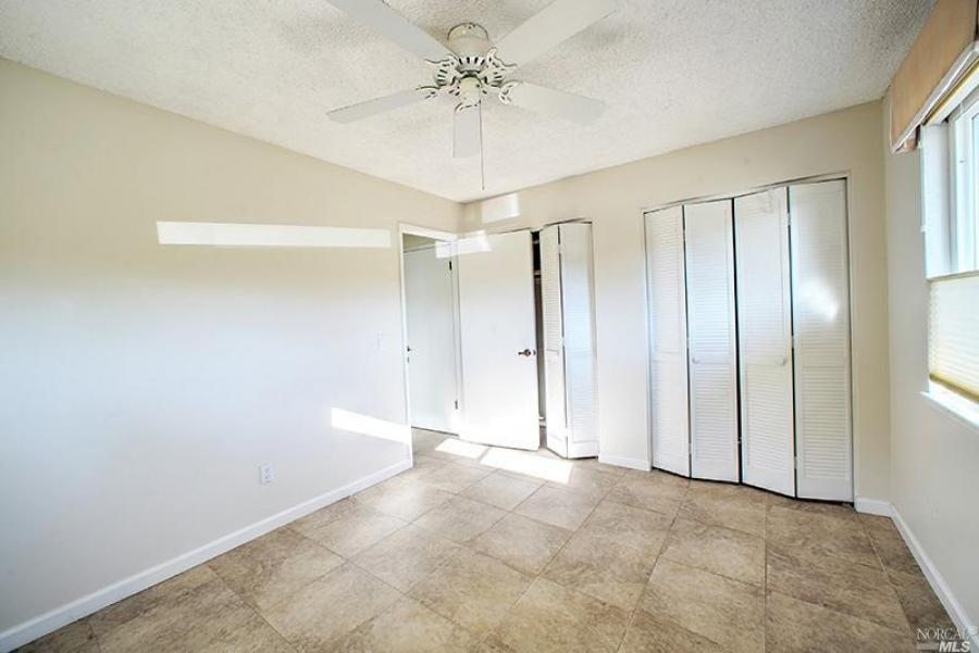 7301 Oak Leaf Drive