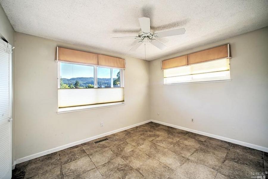 7301 Oak Leaf Drive