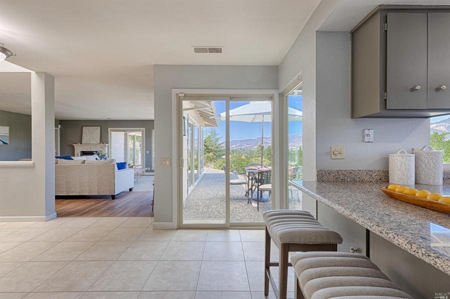 421 Oak Point Court