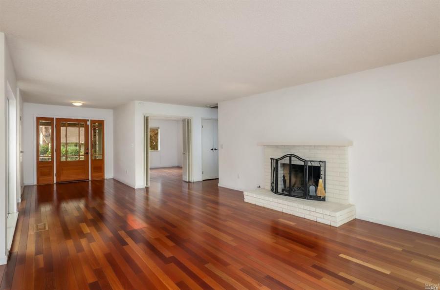 6425 Meadowridge Drive