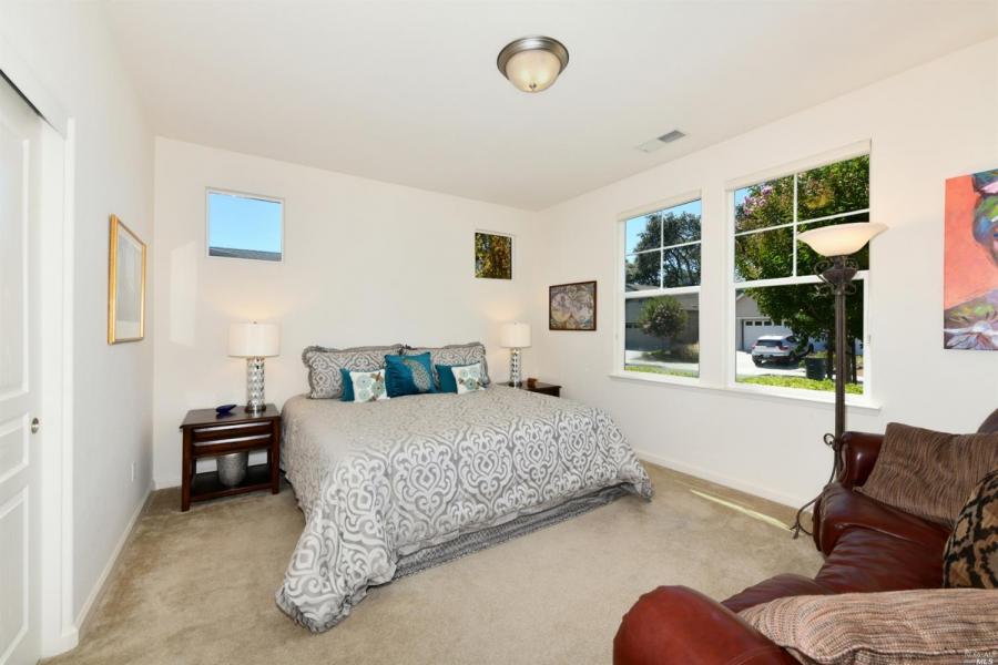 9272 Oak Trail Circle