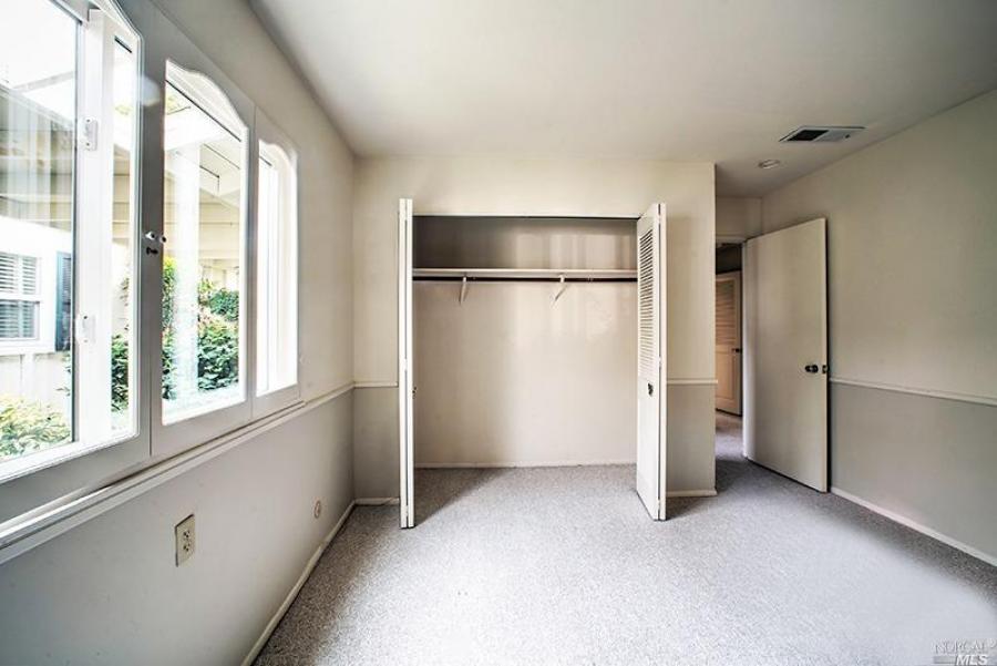 210 White Oak Drive