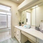 7605 Oak Leaf Drive