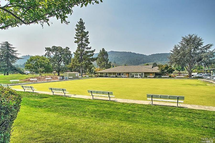 210 White Oak Drive