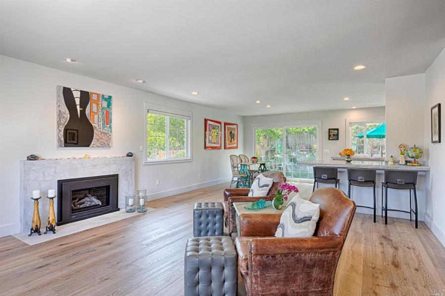 7362 Oakmont Drive