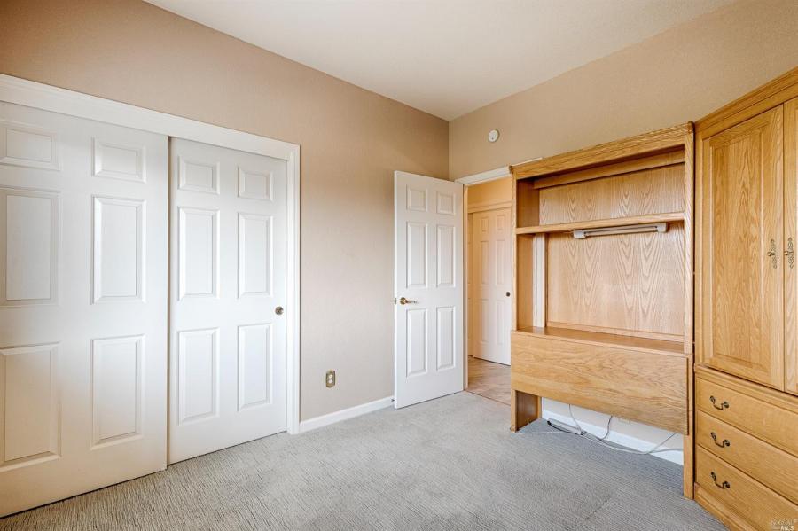 6332 Meadowridge Drive