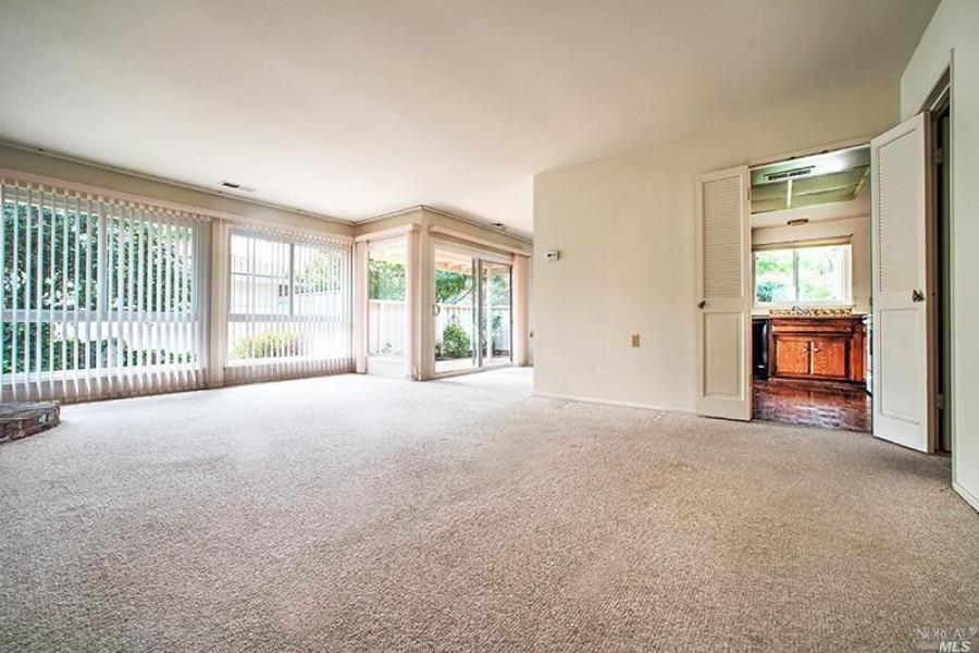 210 White Oak Drive
