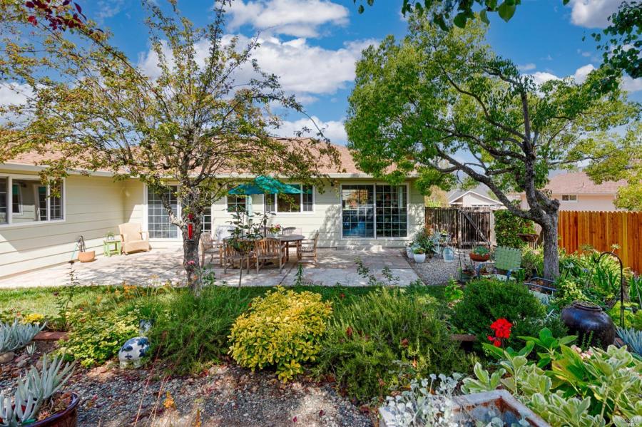 7362 Oakmont Drive
