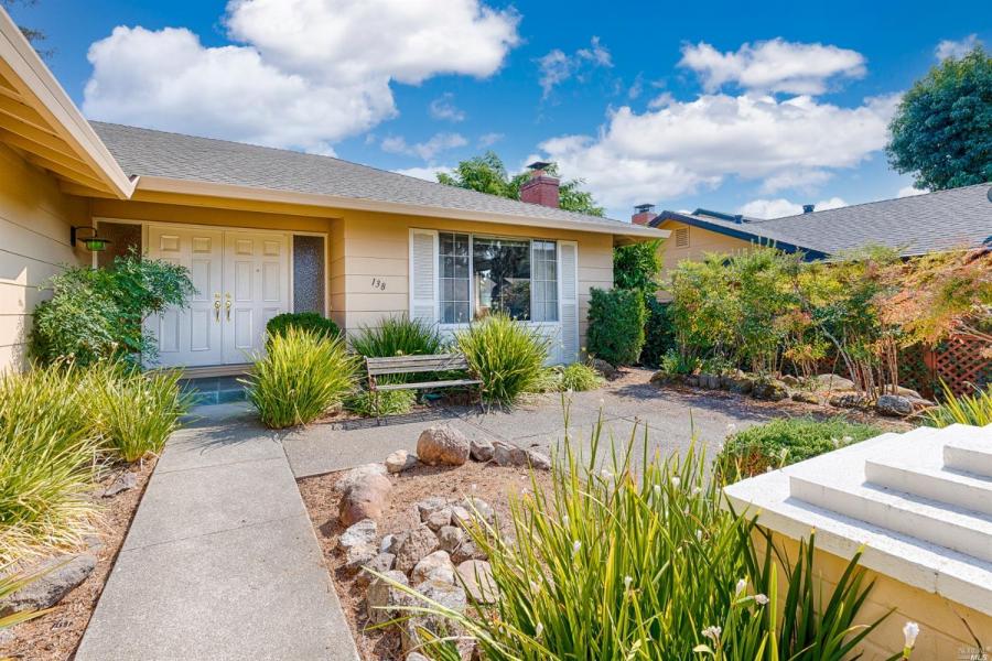 138 Oak Shadow Drive