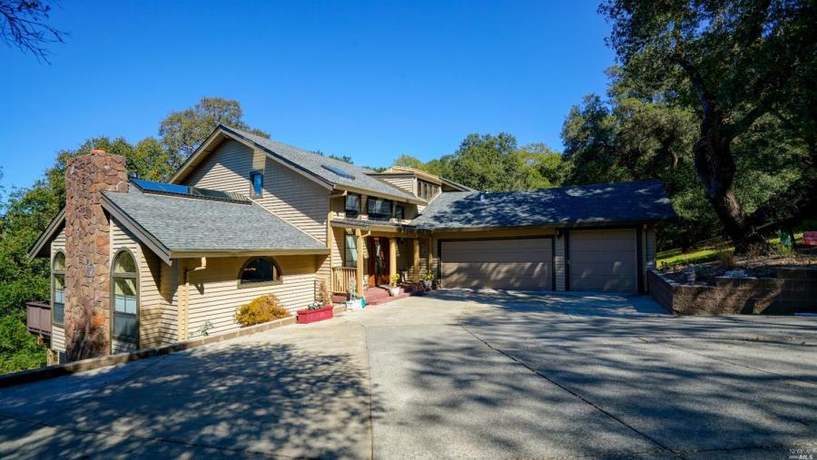 4705 Woodview Drive in Bennett Valley