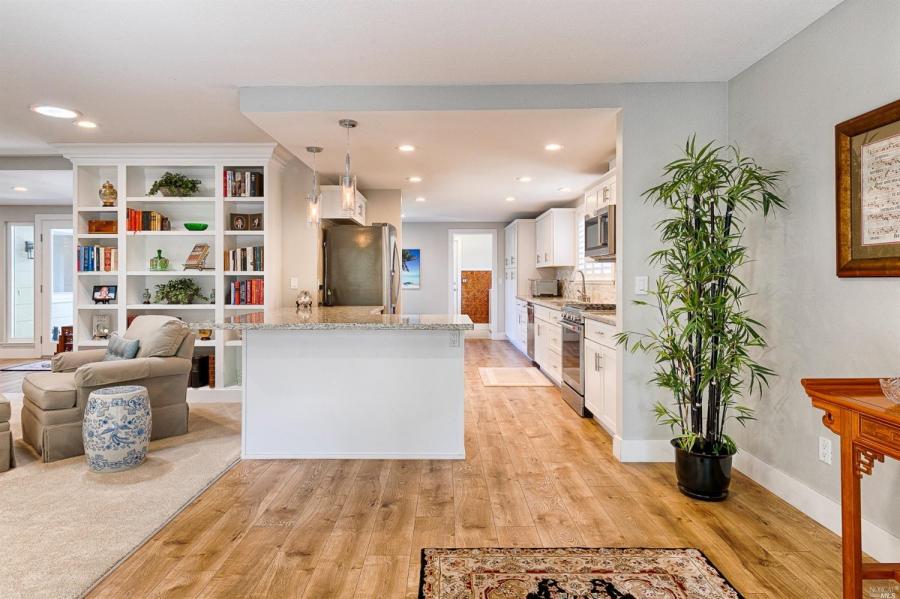 6493 Meadowridge Court
