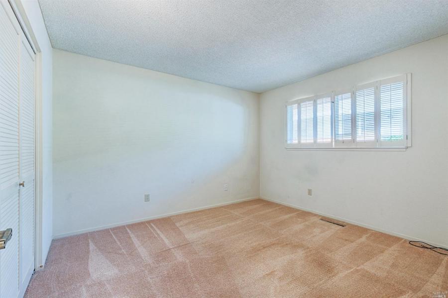138 Oak Shadow Drive