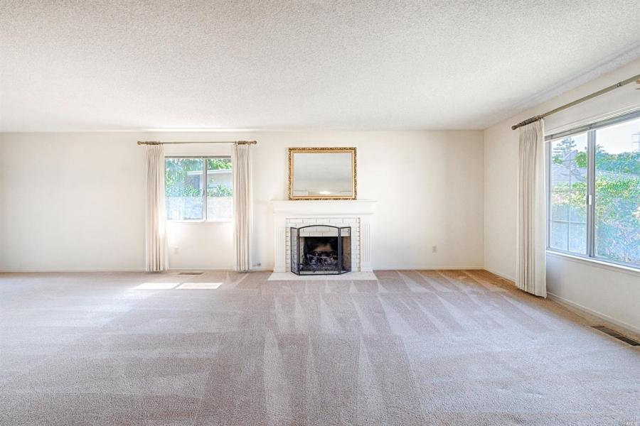 138 Oak Shadow Drive