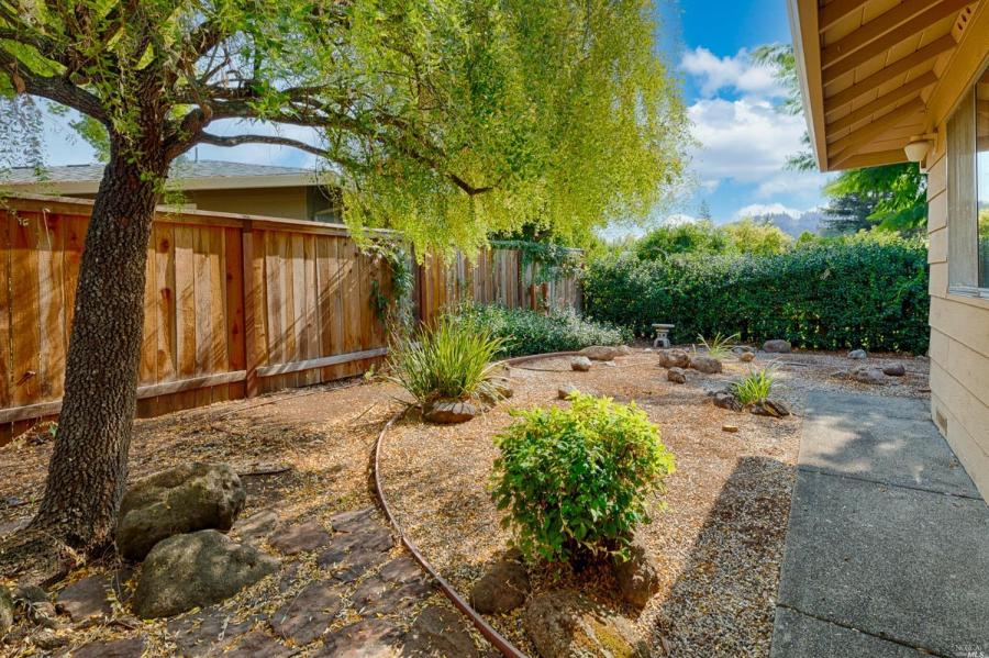 138 Oak Shadow Drive