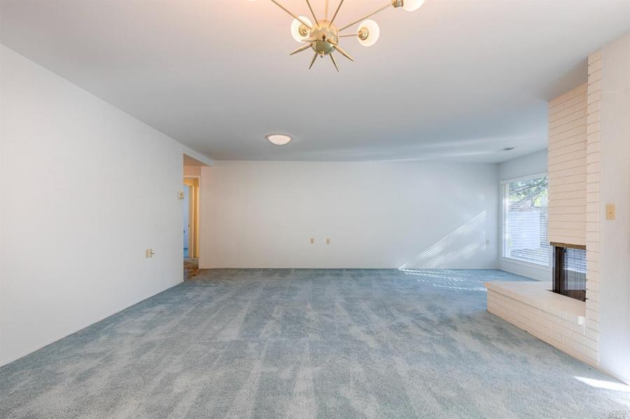 445 Deerfield Circle