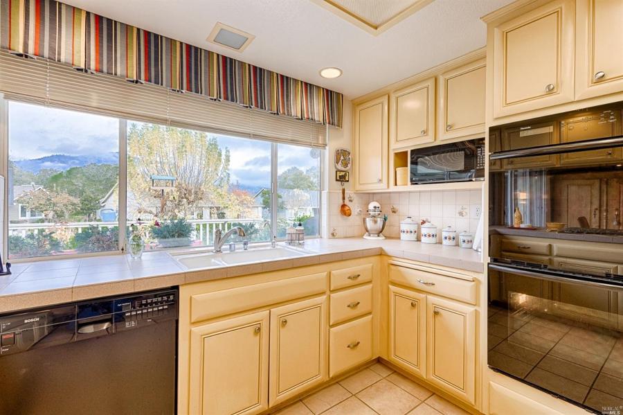 7971 Oakmont Drive