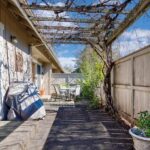 162 White Oak Dr