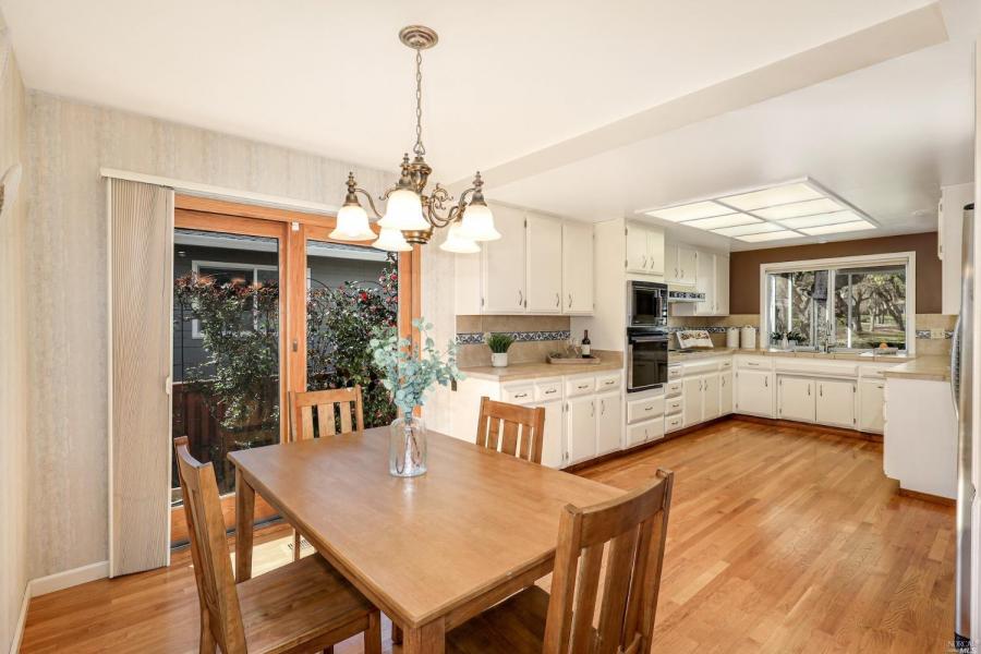 8799 Oakmont Drive