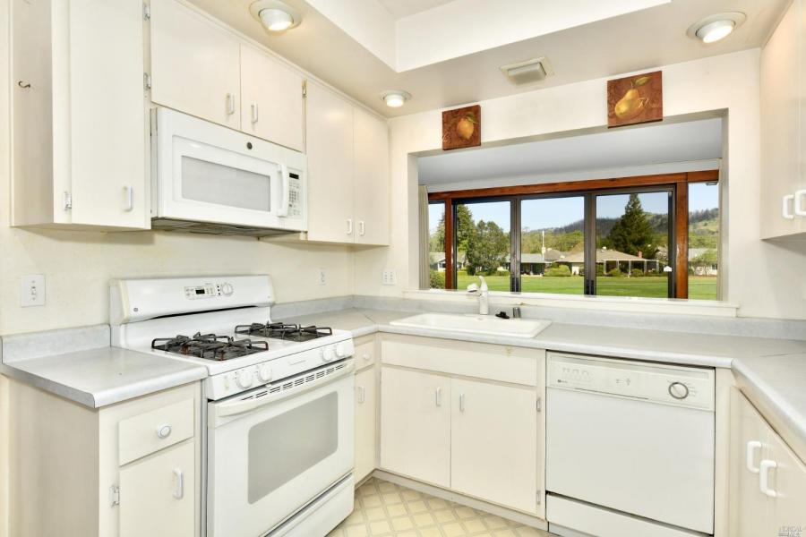 312 Rockgreen Place