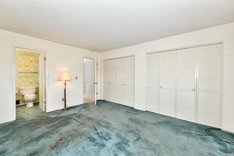 312 Rockgreen Place