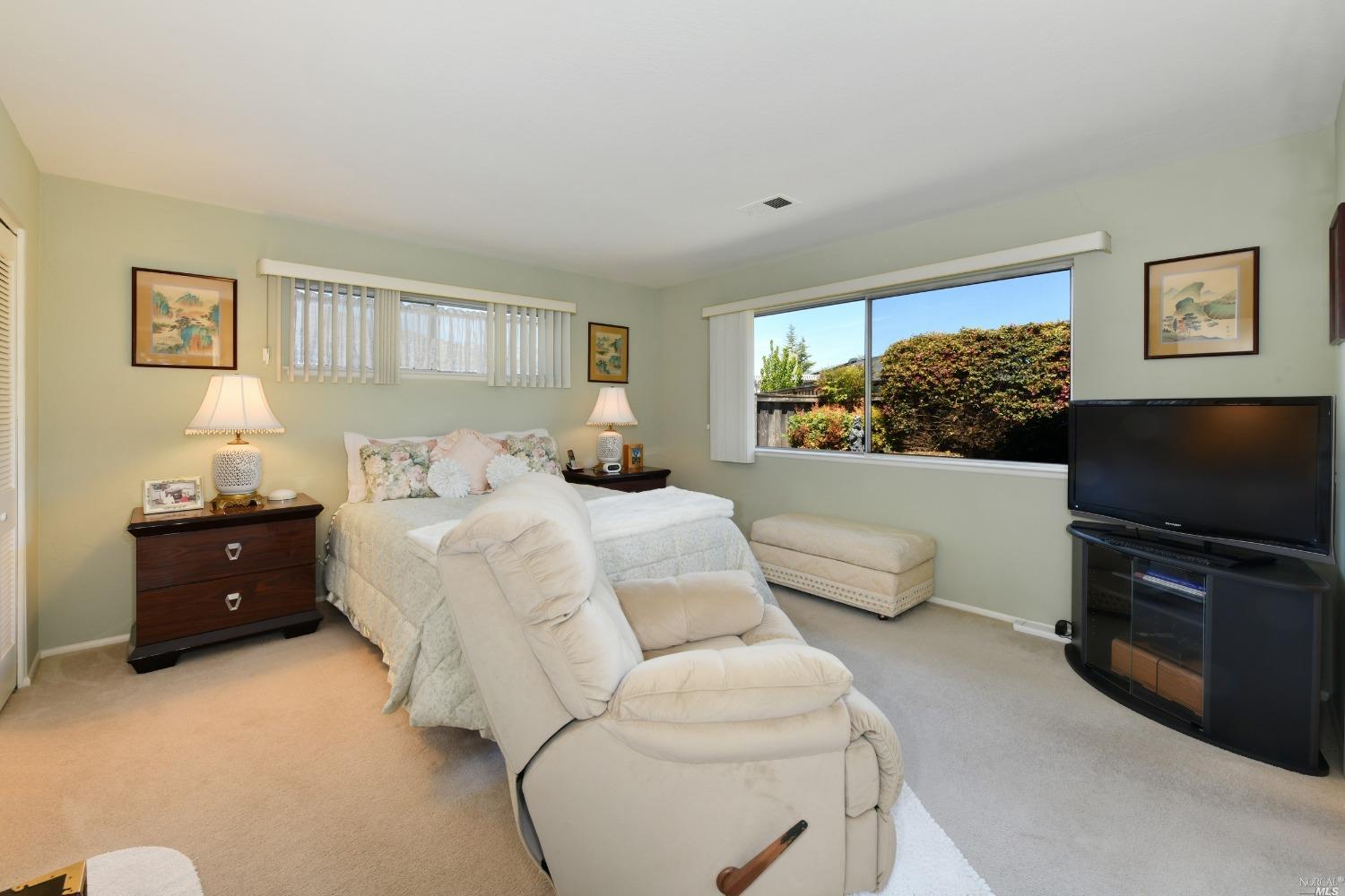 356 Belhaven Circle