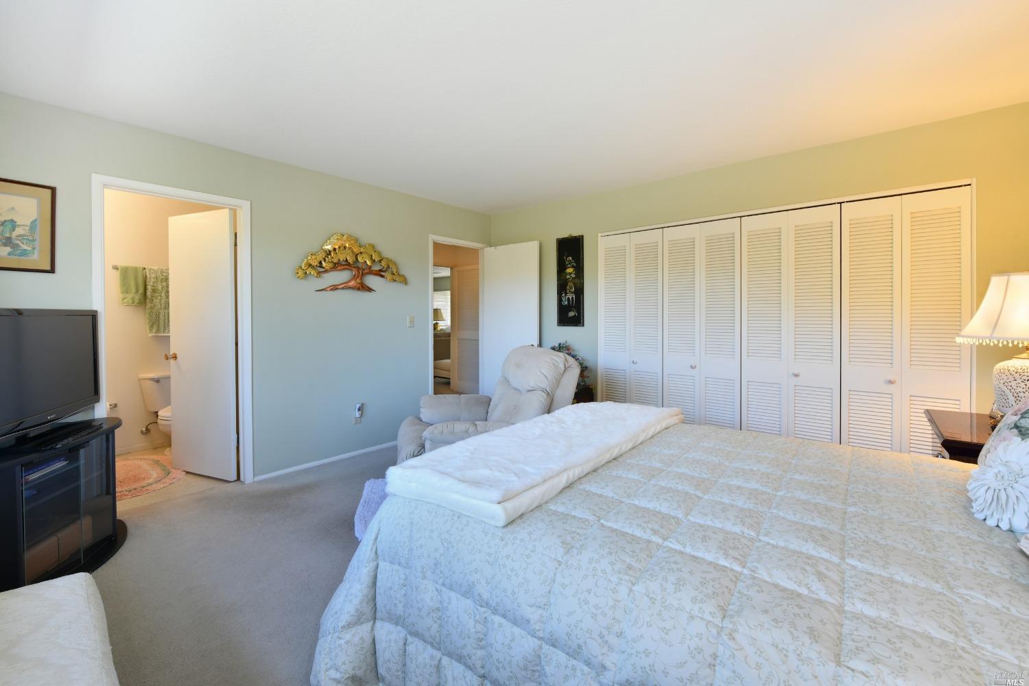 356 Belhaven Circle