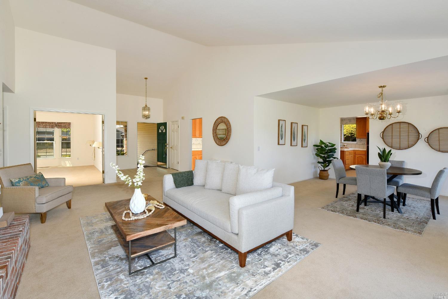 350 Miramonte Place