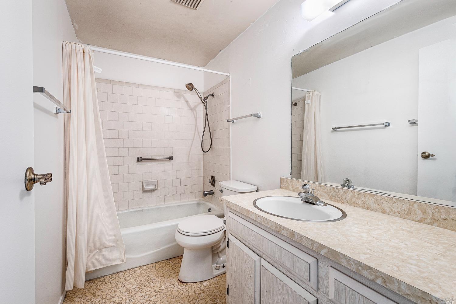 195 Mountain Vista Circle