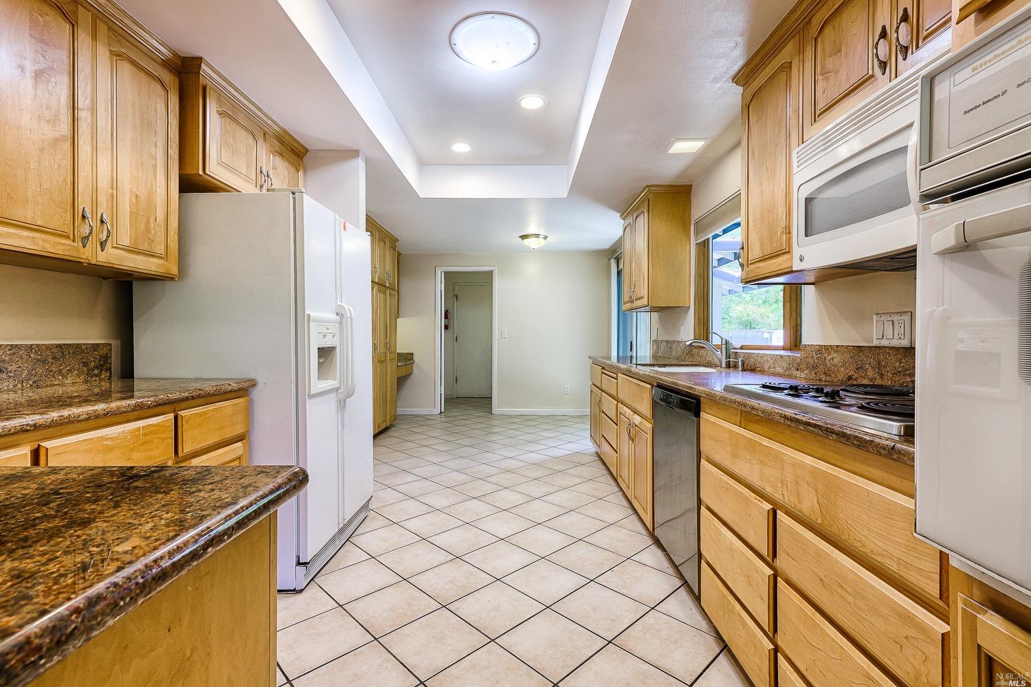 282 Mockingbird Circle
