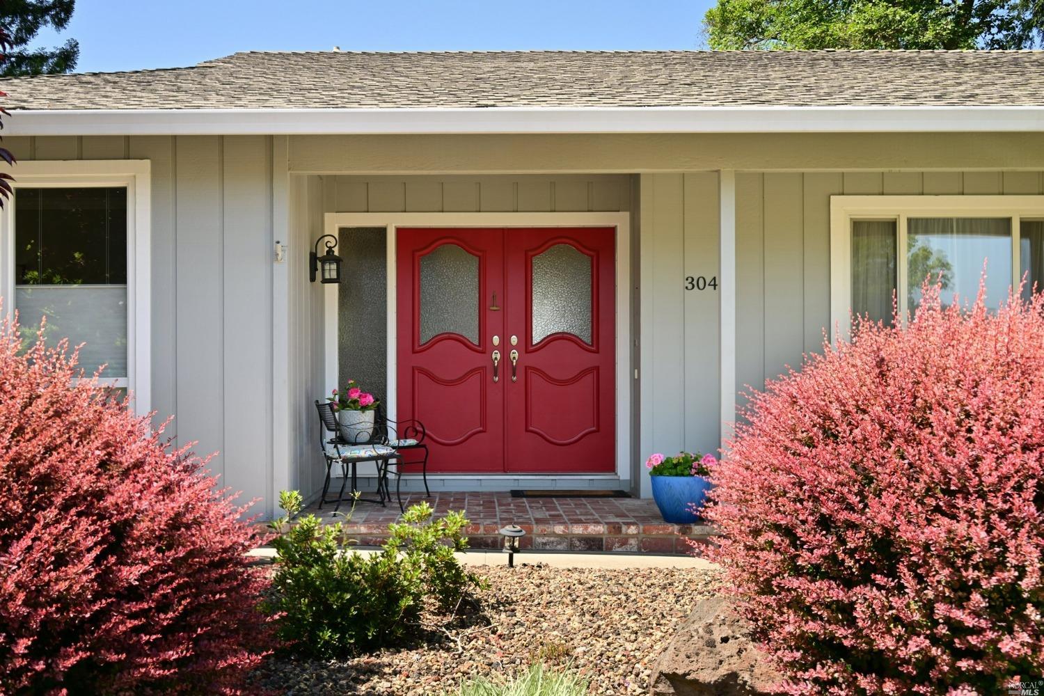 304 Rockgreen Place