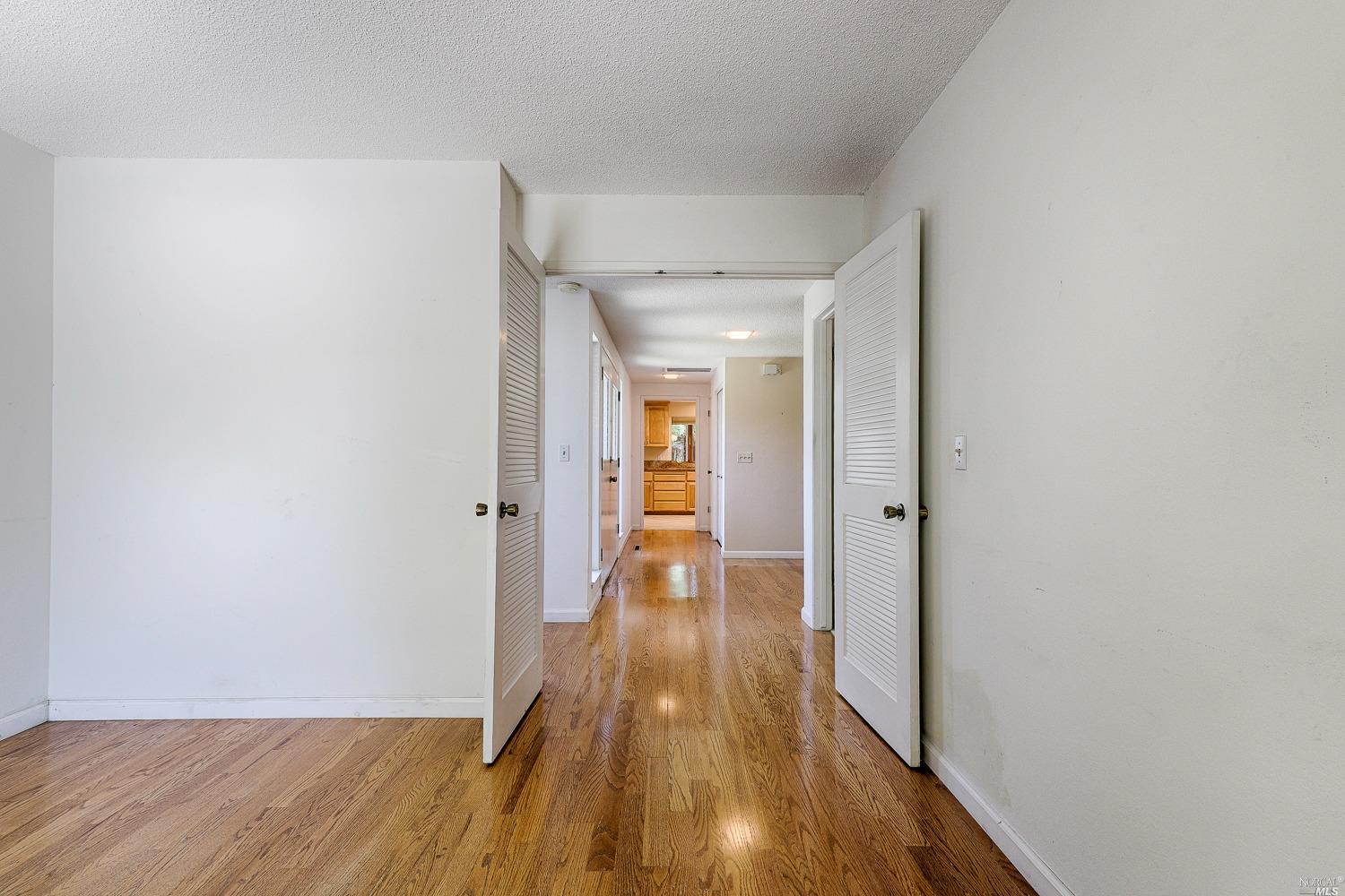 282 Mockingbird Circle
