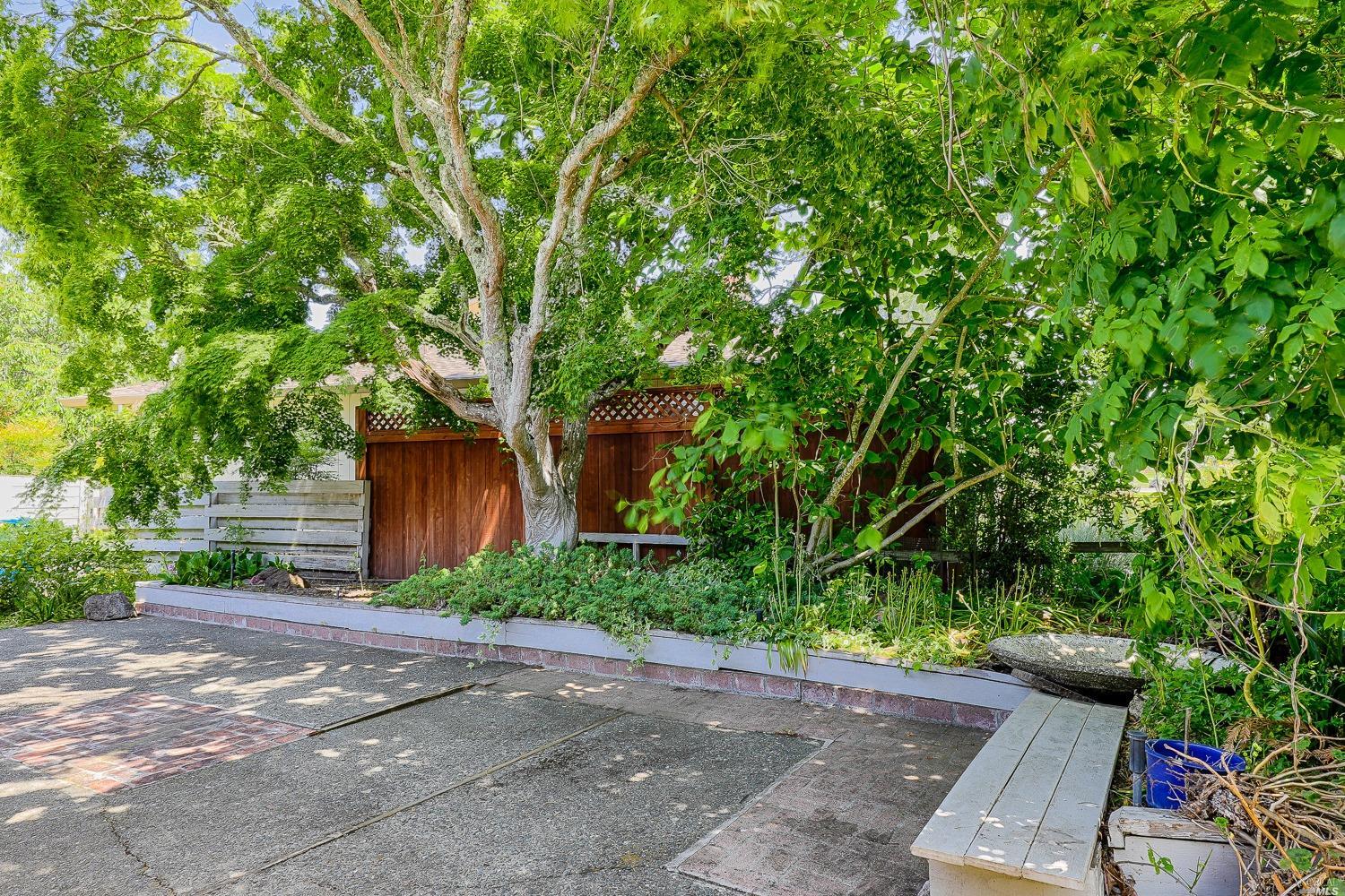 282 Mockingbird Circle
