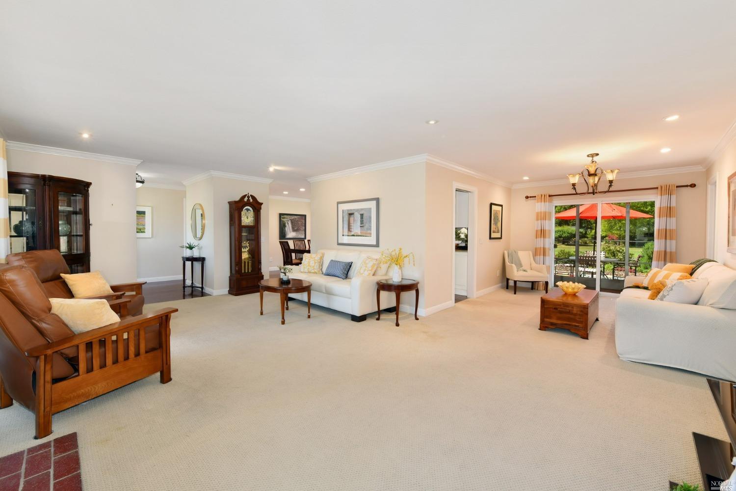 304 Rockgreen Place