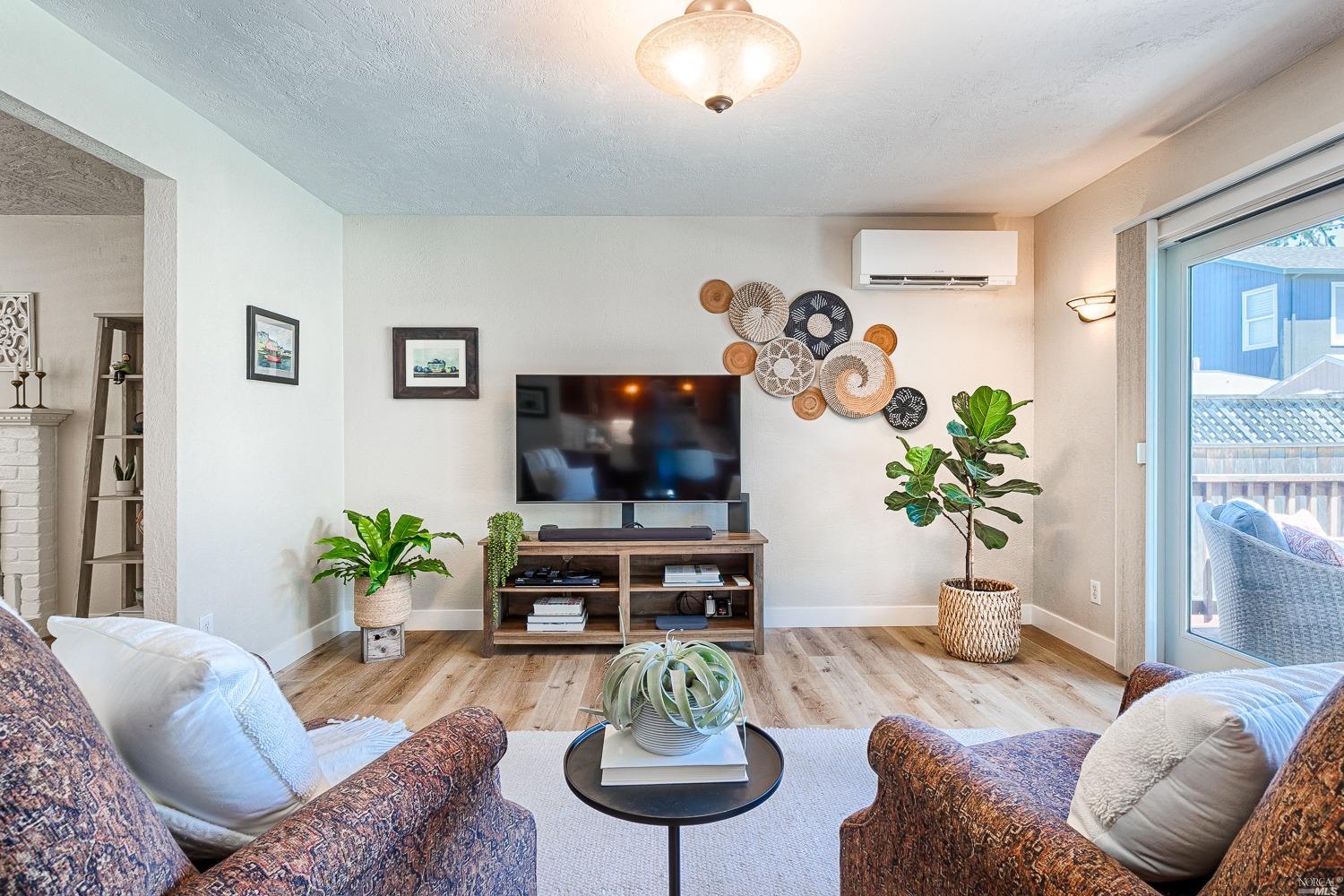 1366 Funston Dr in SW Santa Rosa