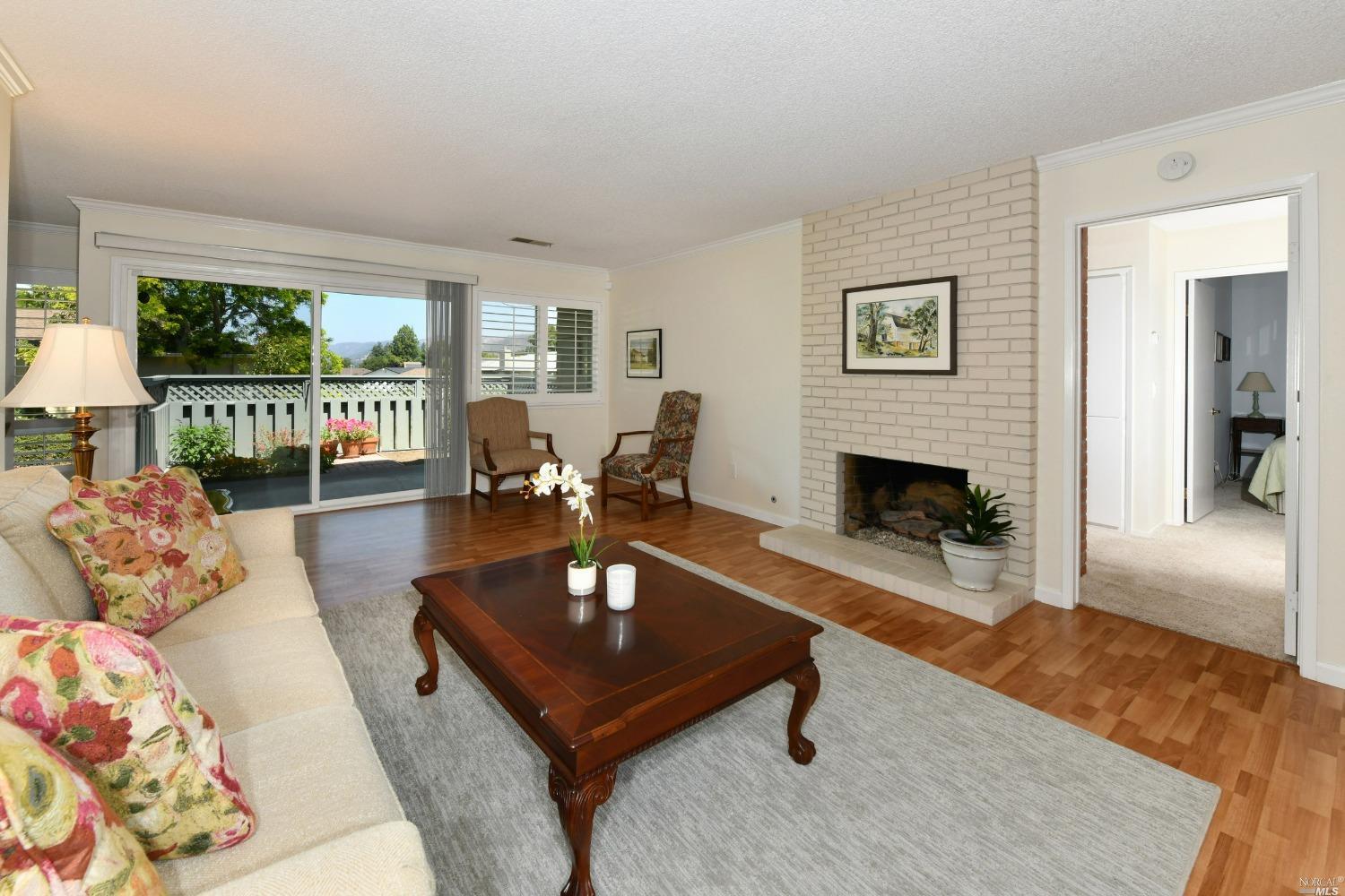 339 Valley Oaks Drive