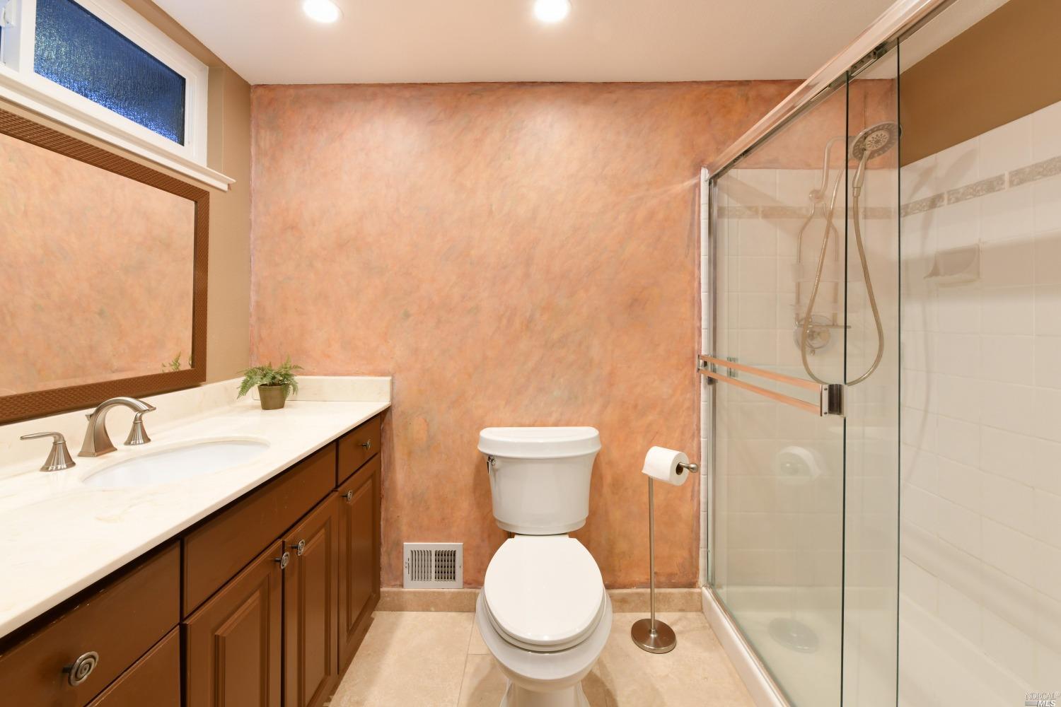 10 Meadowgreen Circle