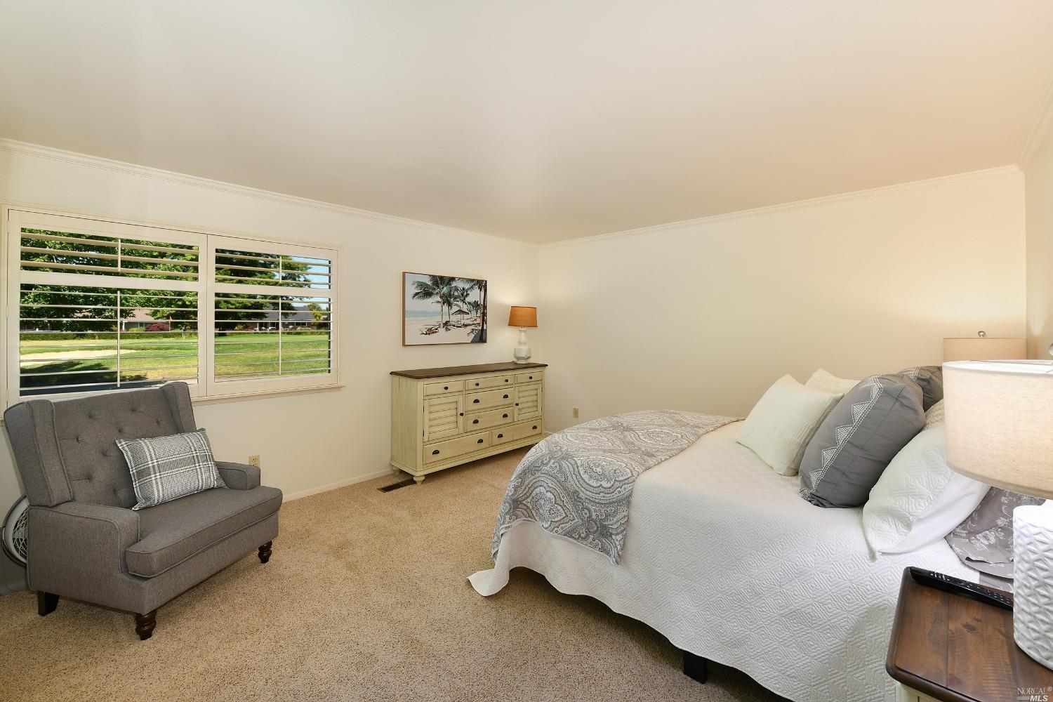 317 Twin Lakes Drive