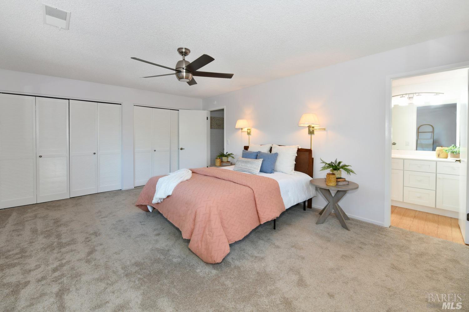 20 Meadowgreen Circle