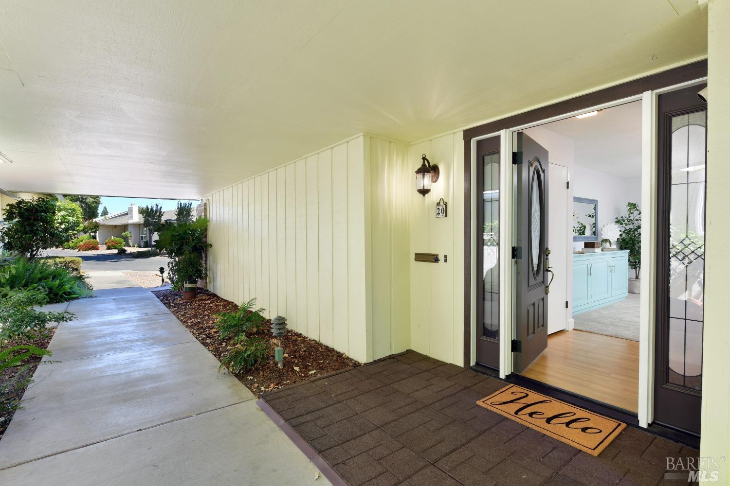 20 Meadowgreen Circle