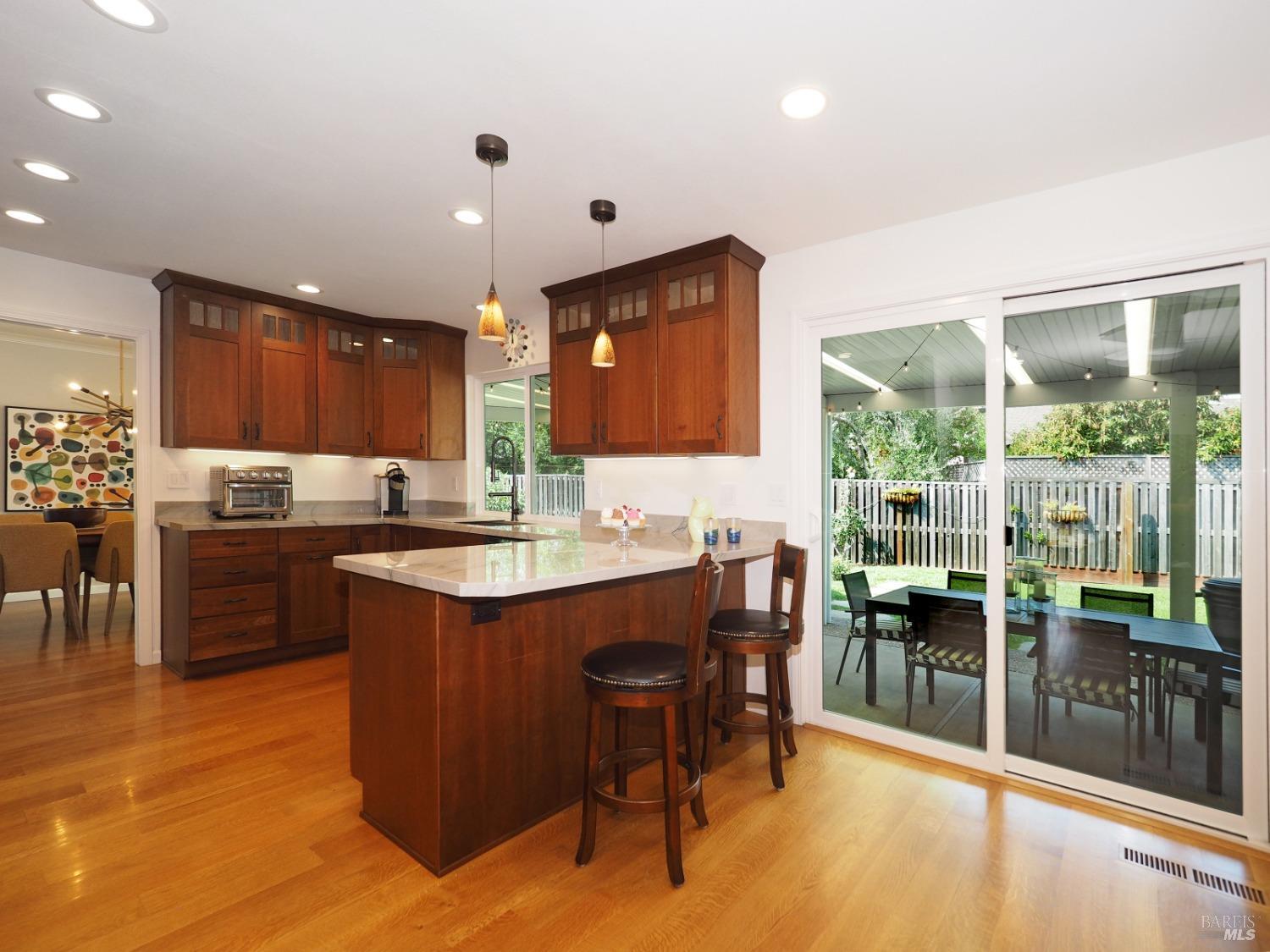 8819 Hood Mountain Circle