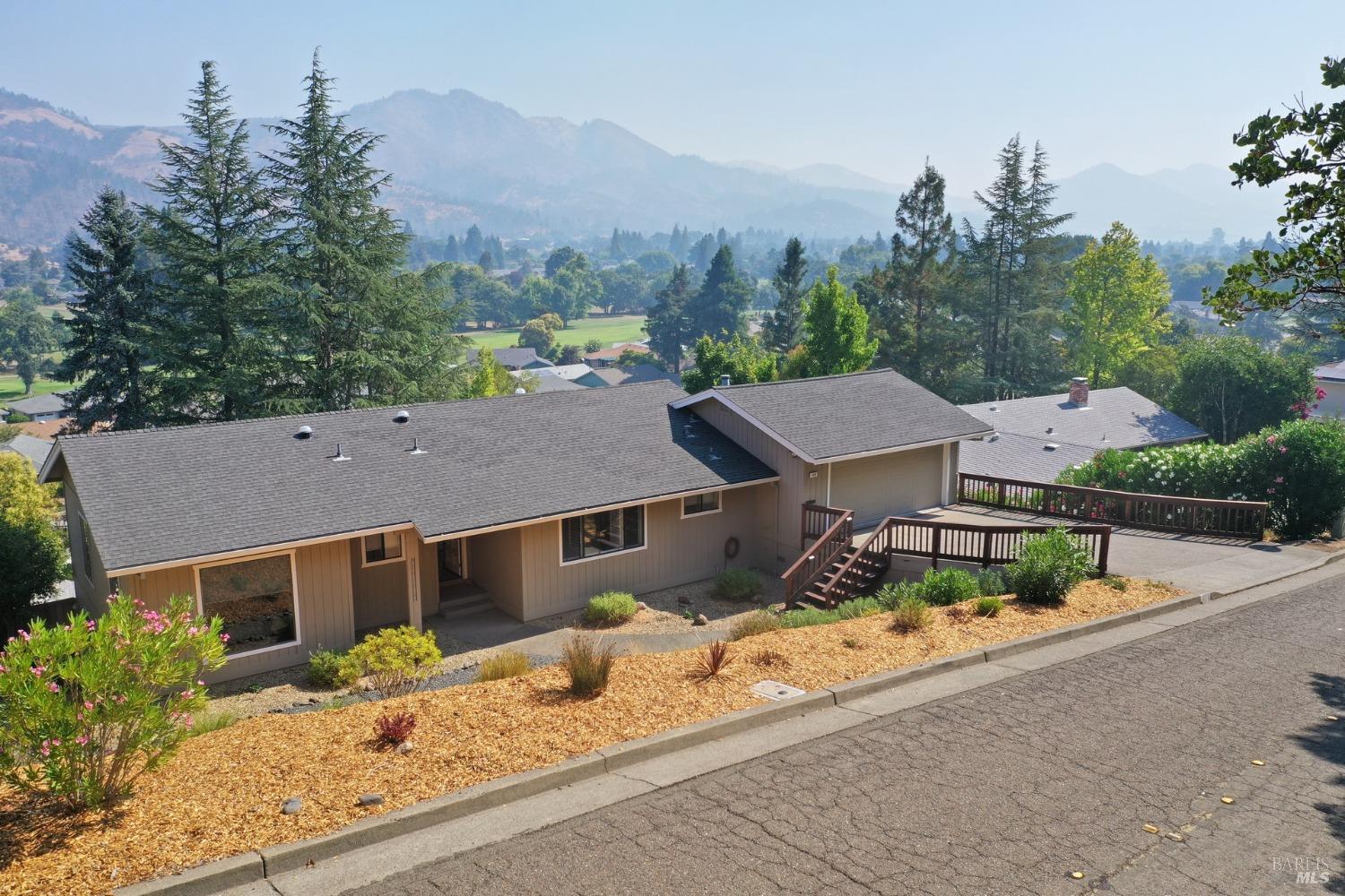 460 Hillsdale Drive