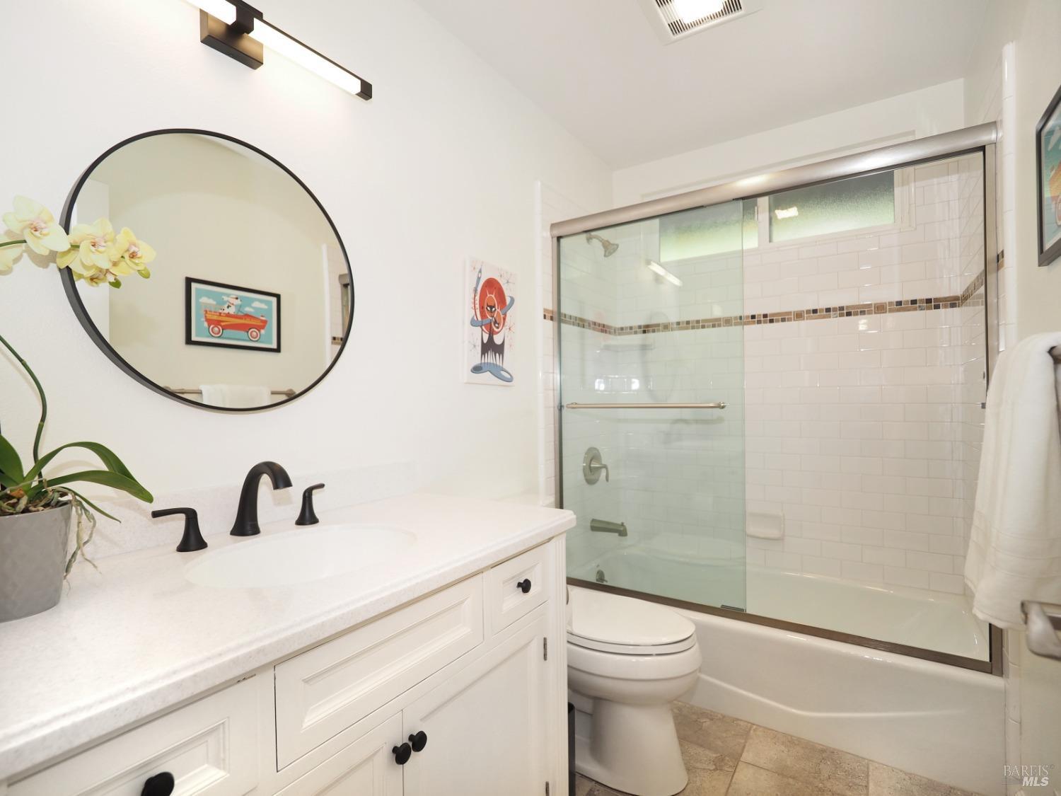 8819 Hood Mountain Circle