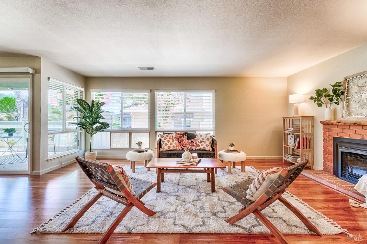 343 Valley Oaks Drive