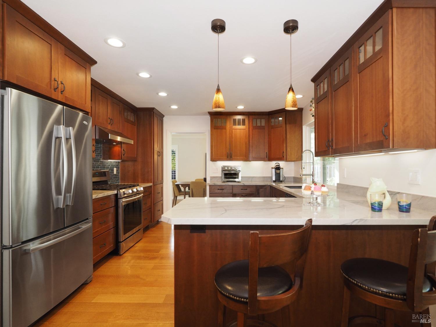 8819 Hood Mountain Circle